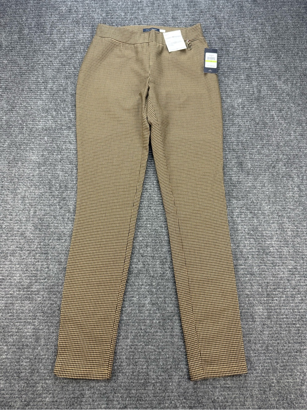 NWT Tommy Hilfiger Pull-On Stretch Ankle Pants Brown Houndstooth Size 4